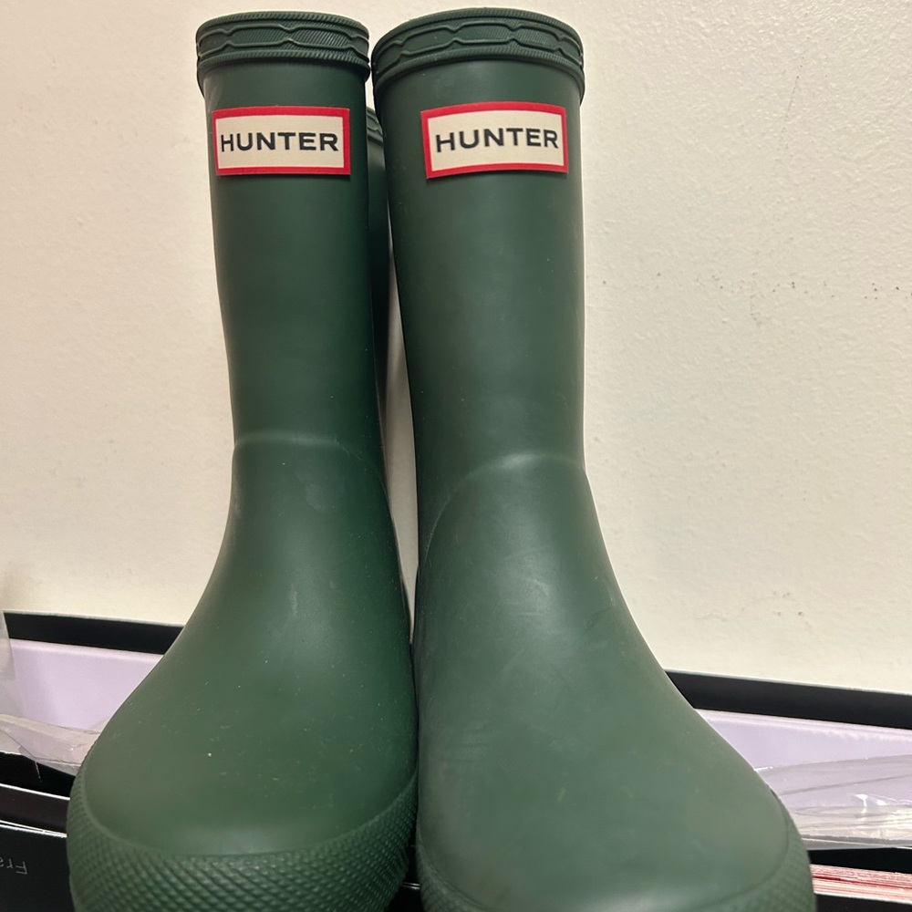 Hunter Green Rain Boots kids size 9